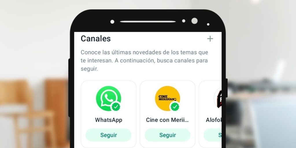 esta nueva funcion de whatsapp te permitira reenviar mensajes de otros chats mediante los canales